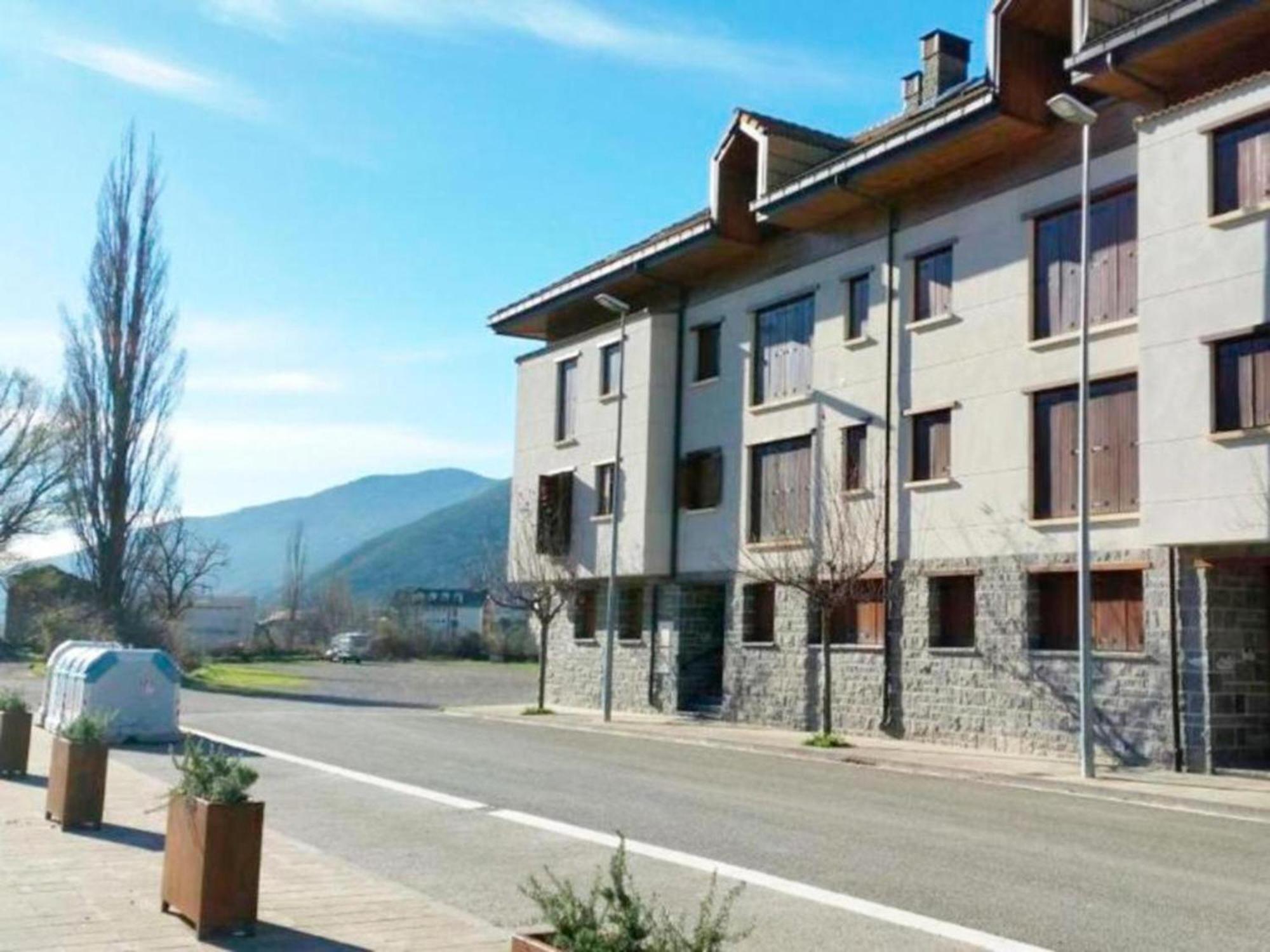 Apartamentos Valle De Tena - Biescas 3000 Екстериор снимка